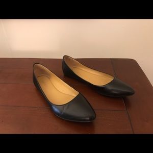 Nine West black flats